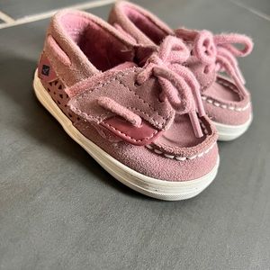 Girl Sperrys sz 1m